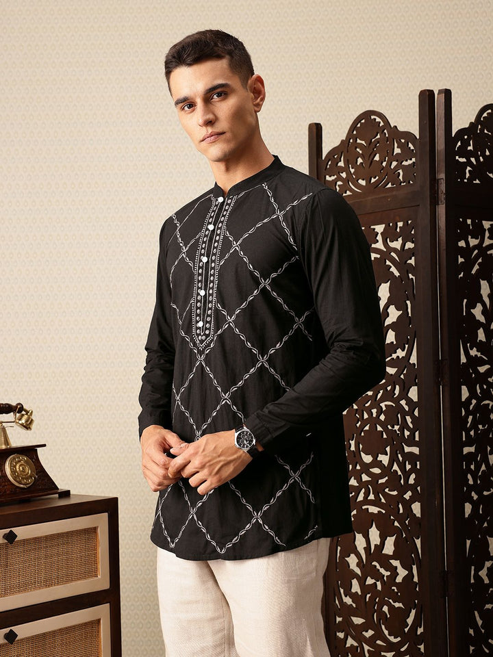 House of Pataudi Embroidered Pure Cotton Jashn Kurta