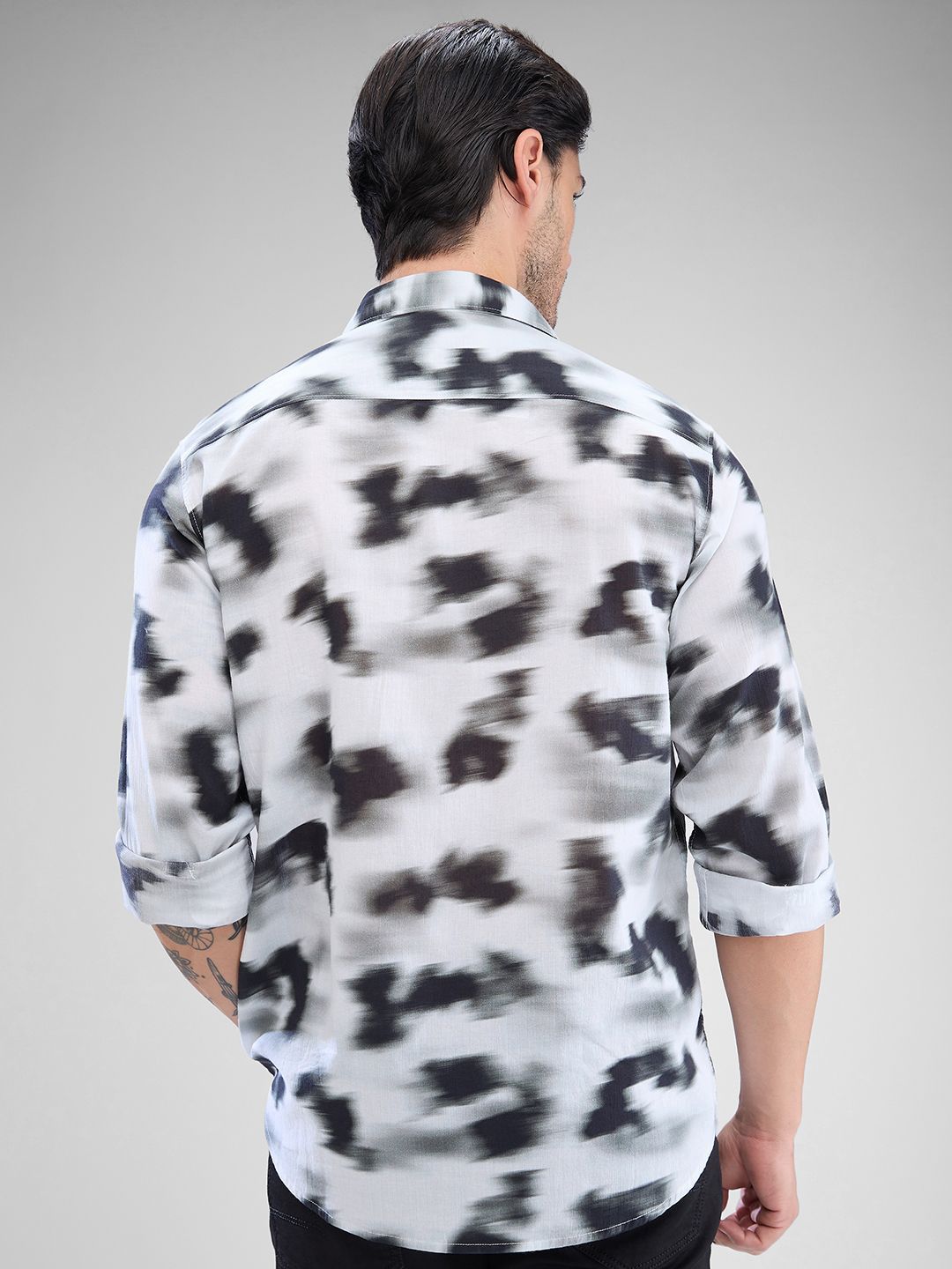 SPYKAR Men Slim Fit Abstract Printed Opaque Spread Collar Casual Shirt