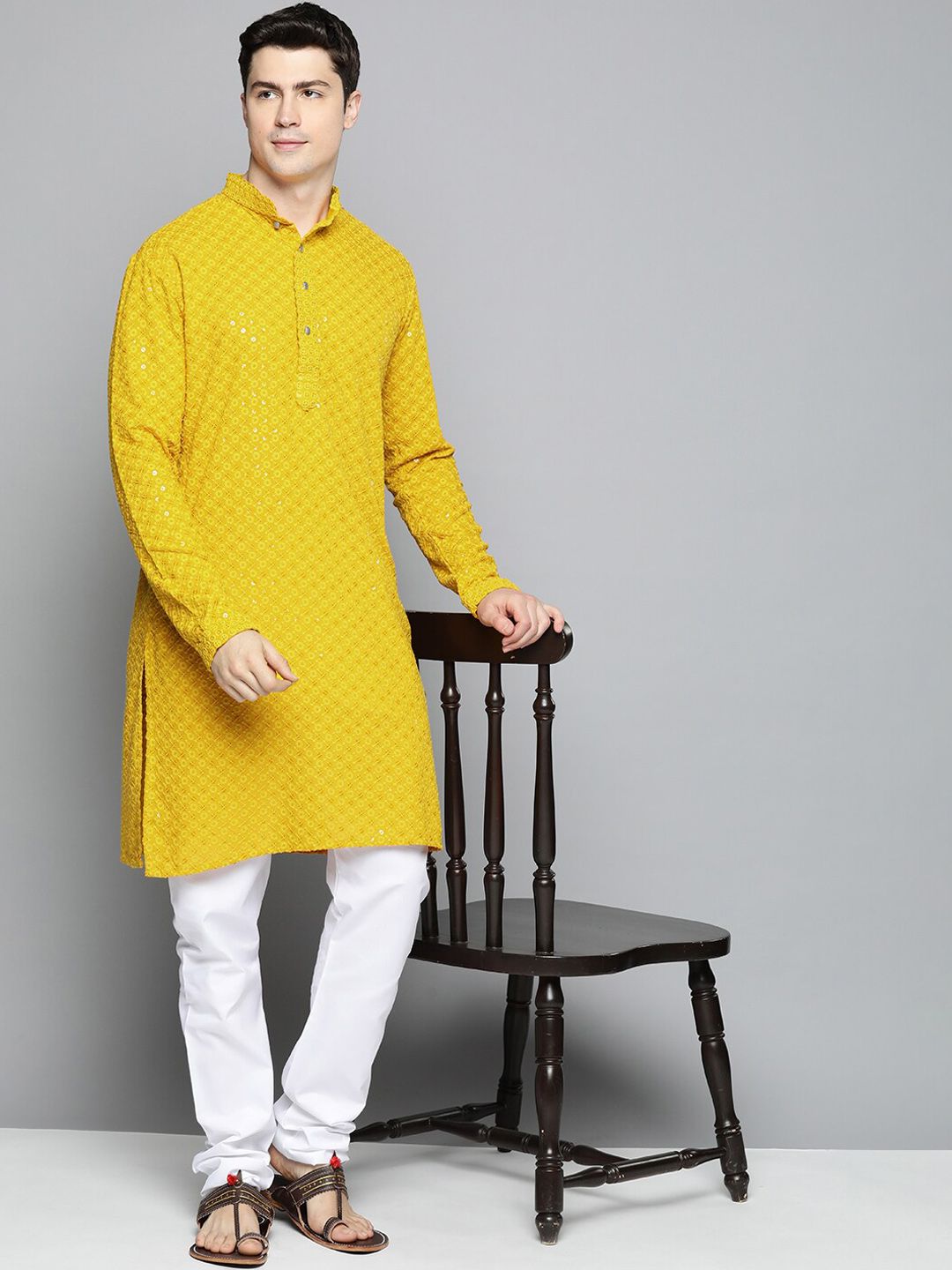 Jompers Floral Embroidered Sequinned Chikankari Cotton Kurta