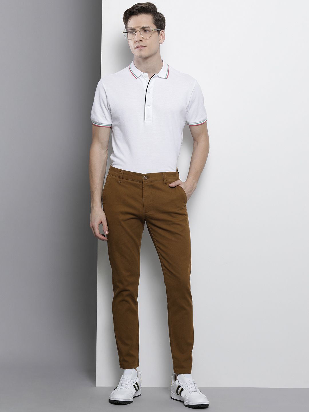 The Indian Garage Co Men Tan Slim Fit Chinos Trousers