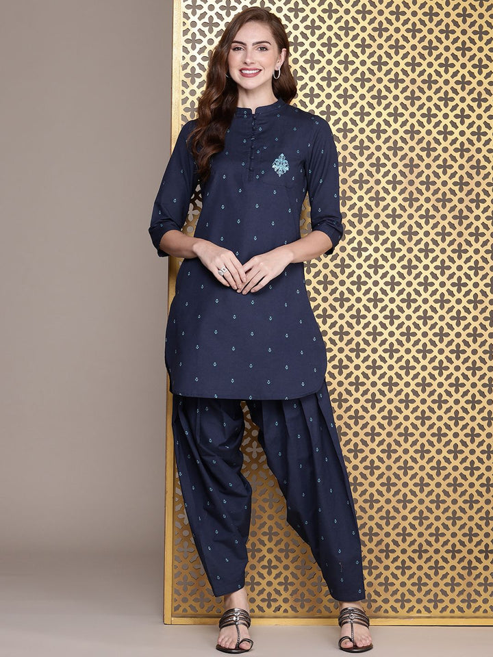 House of Pataudi Women Woven design Regular Jashn Kurta with Patiala