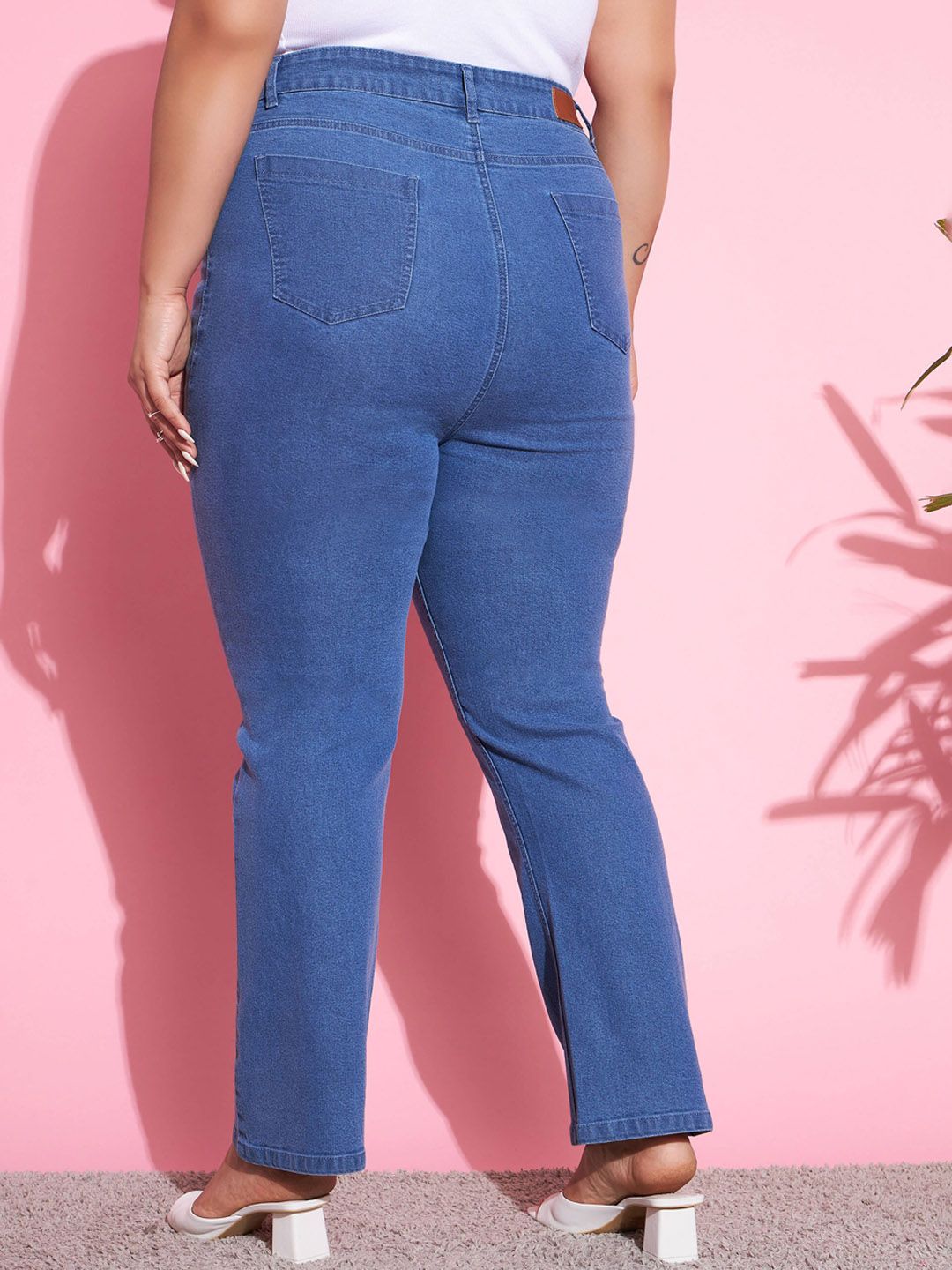 SASSAFRAS Curve Women Plus Size Blue Bootcut High-Rise Clean Look Stretchable Jeans
