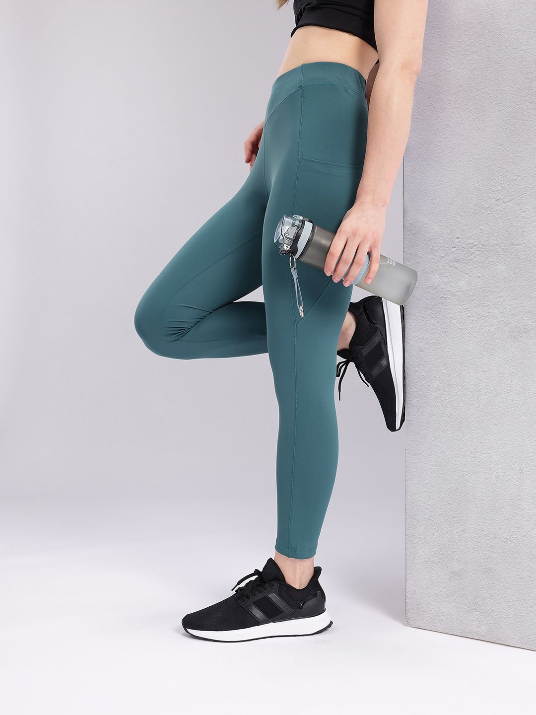 HRX by Hrithik Roshan Women Skinny Fit Training Tights
