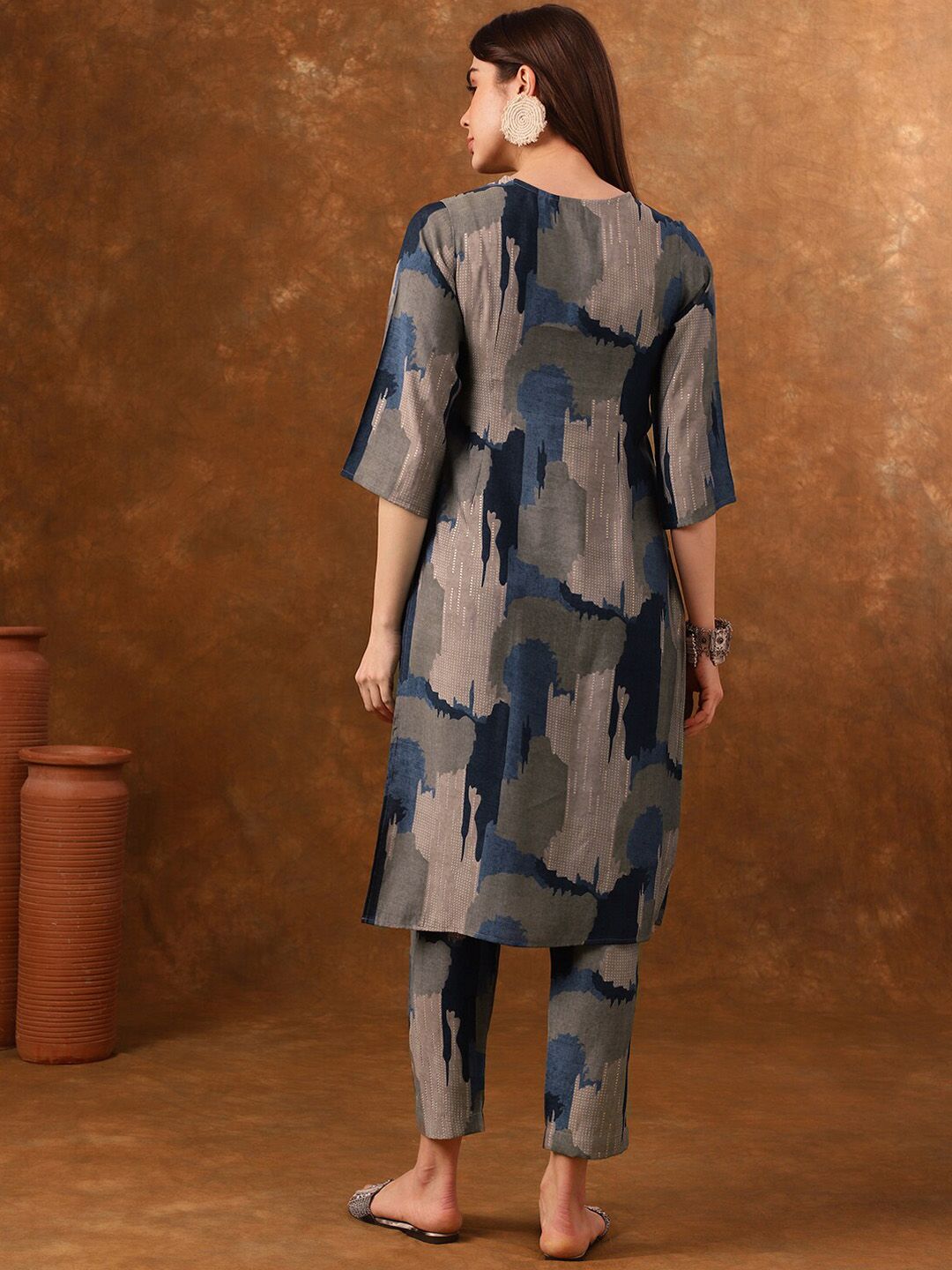 Anouk Grey Abstract Printed Regular Kurta with Trousers
