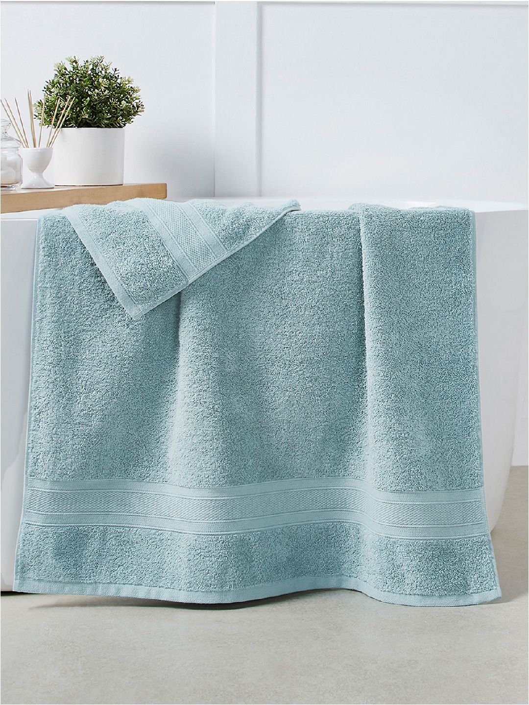 MYTRIDENT Unisex Set Of 4 500 GSM Pure Cotton Bath Towels