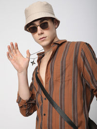 VASTRADO Men Classic Fit Spread Collar Vertical Striped Cotton Casual Shirt