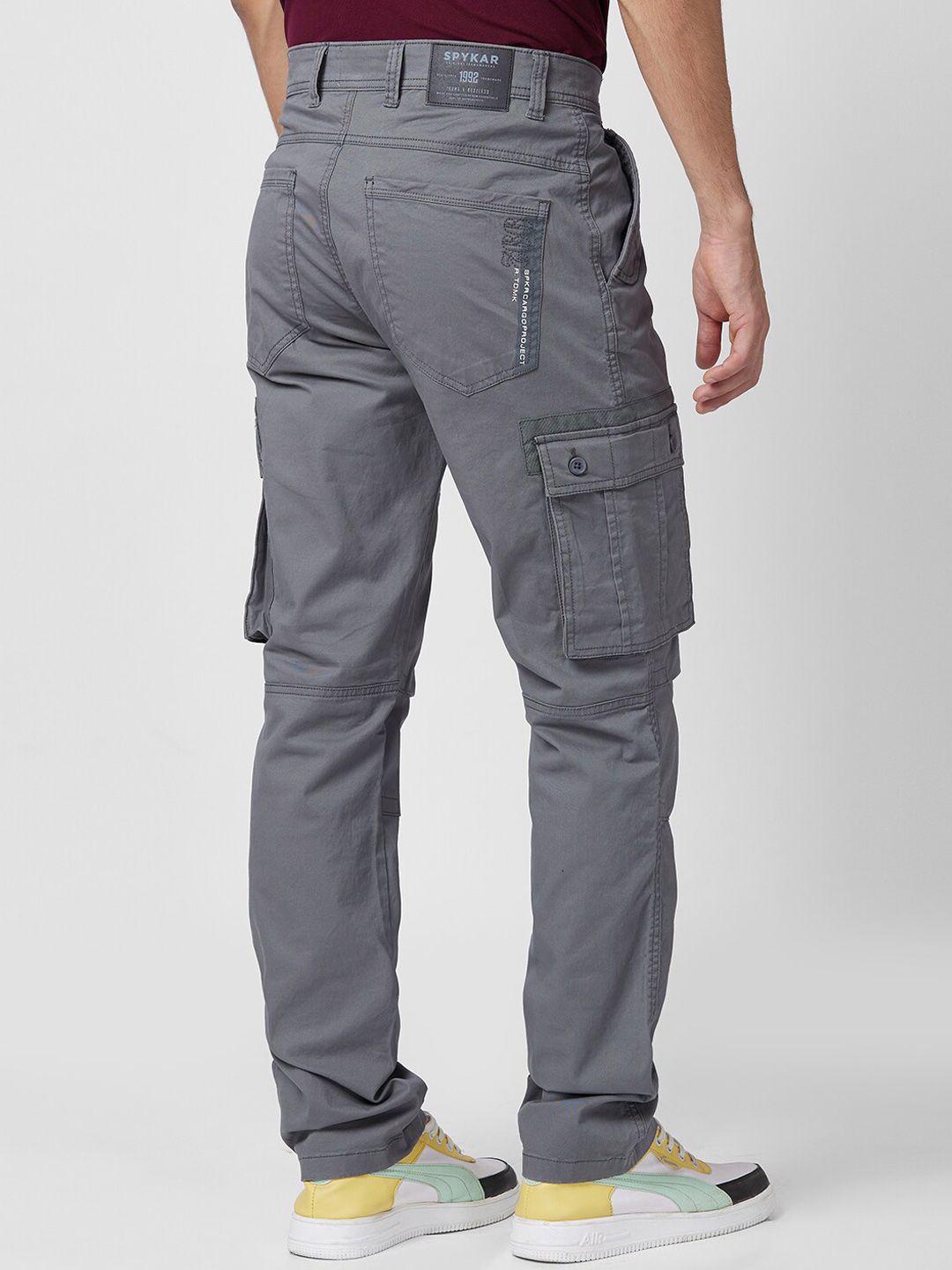 SPYKAR Men Mid-Rise Cotton Cargos Trousers