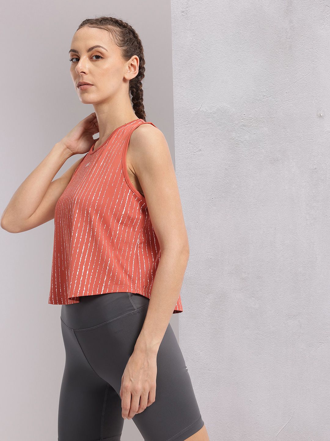 HRX by Hrithik Roshan Rapid Dry Striped Training T-Shirts