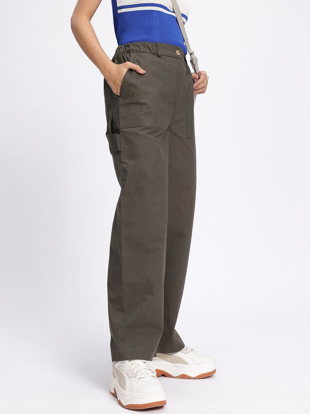 DressBerry Women Sleek Perfection Regular Fit Trouser