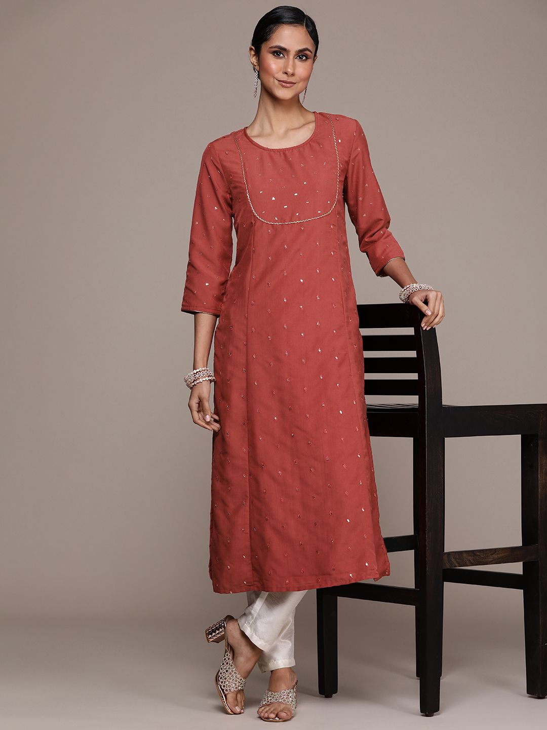 House of Pataudi Embellished Sequined Straight Jashn Kurta