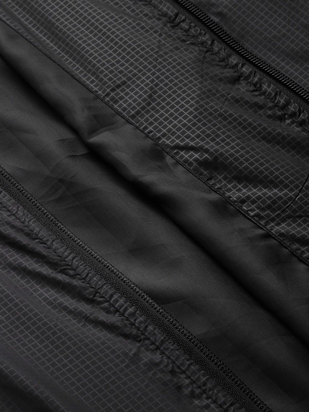 HRX by Hrithik Roshan Men Checked Running Sporty Jacket