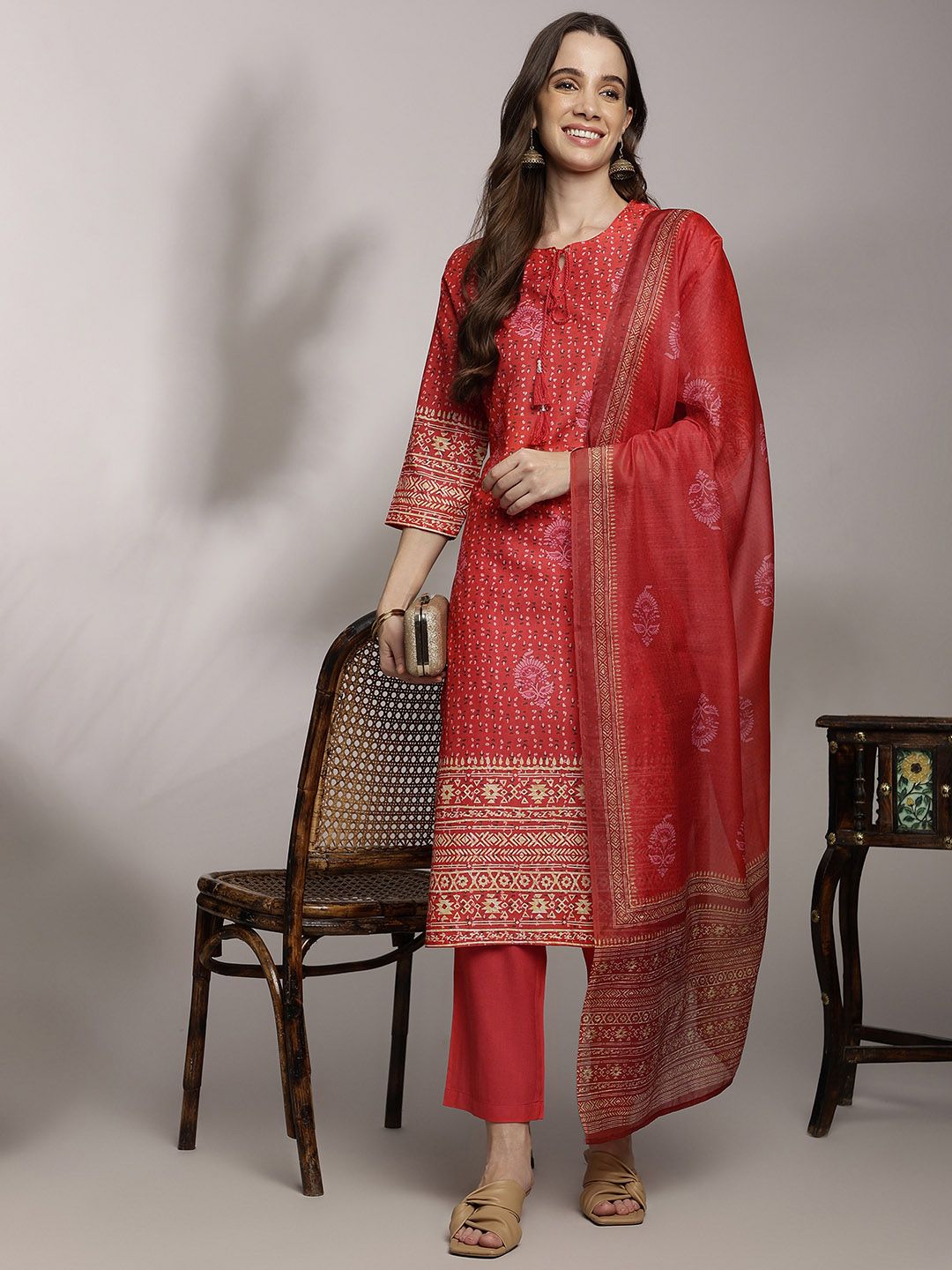 Anouk Women Ethnic Motifs Print Tie-Up Neck Kurta with Trousers & With Dupatta