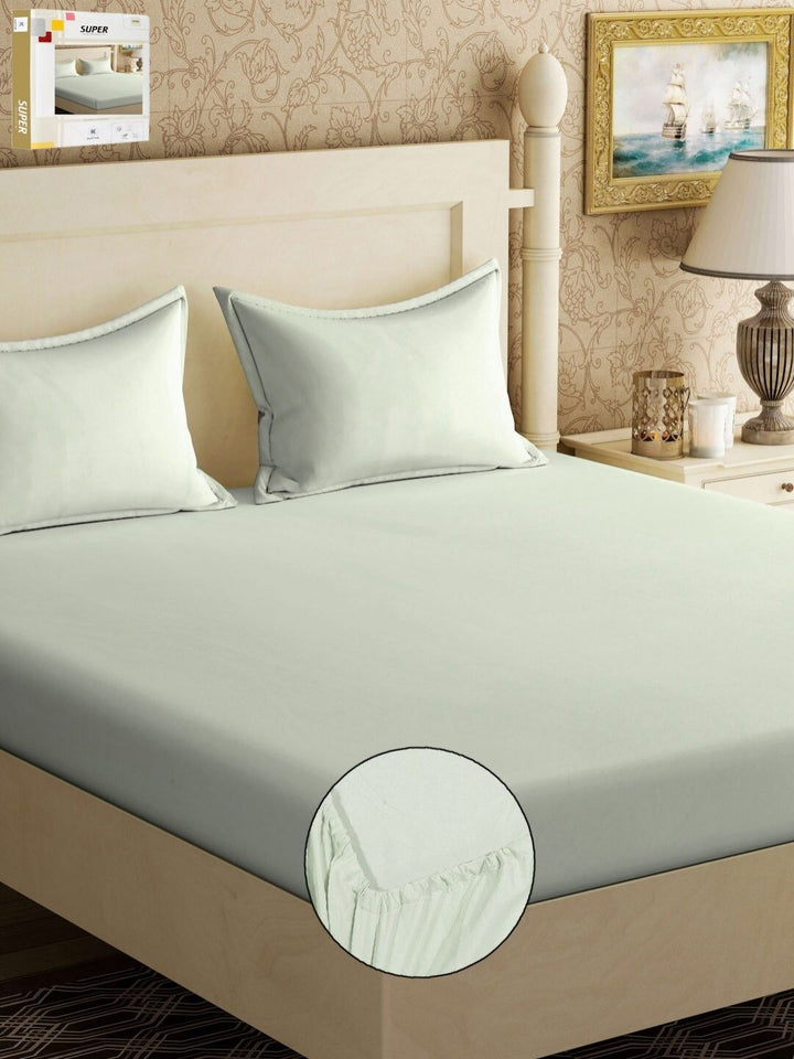 KLOTTHE Hijau Pepejal 300 TC Cotton Blend Dilengkapi Cadar Double King dengan 2 Sarung Bantal