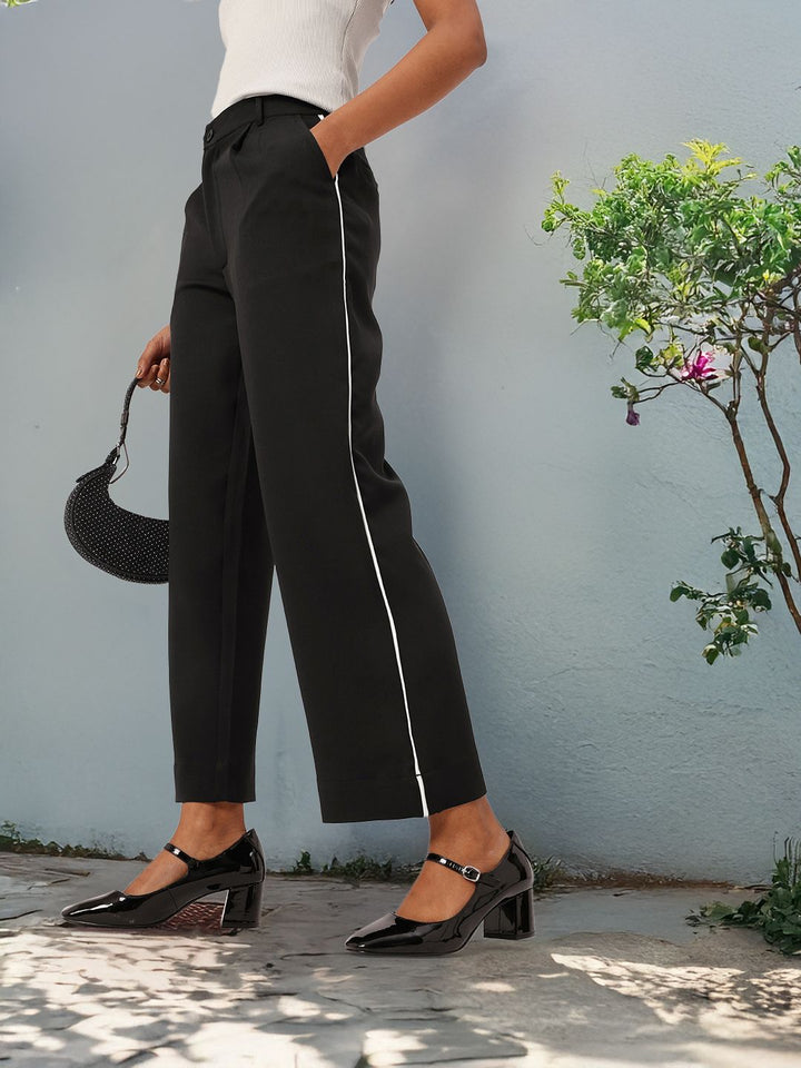 DressBerry Women Modern Vibe Side Piping Detail Pleated Trousers