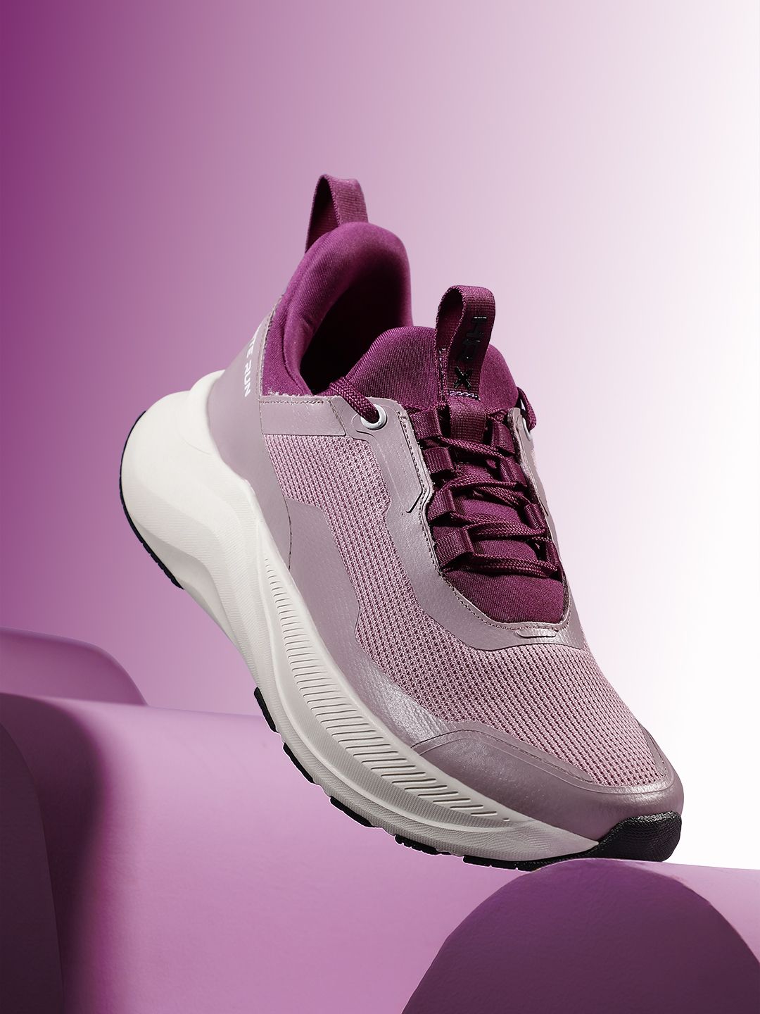 HRX by Hrithik Roshan Women Ignite Run Running shoes