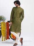 KISAH Geometric Embroidered Sequinned Straight Kurta