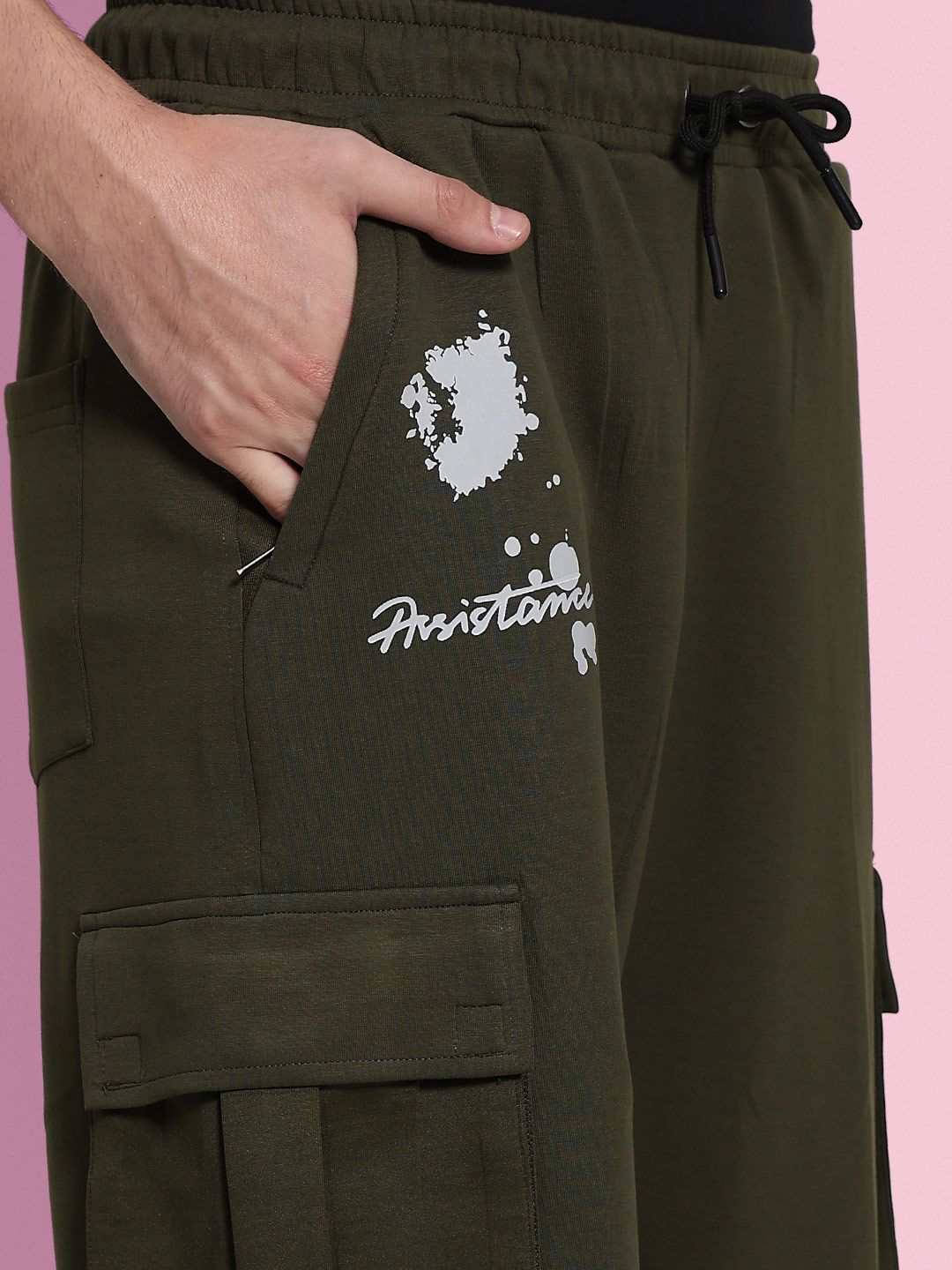 Bene Kleed Men Printed Plated Interlock Relaxed Fit Trousers