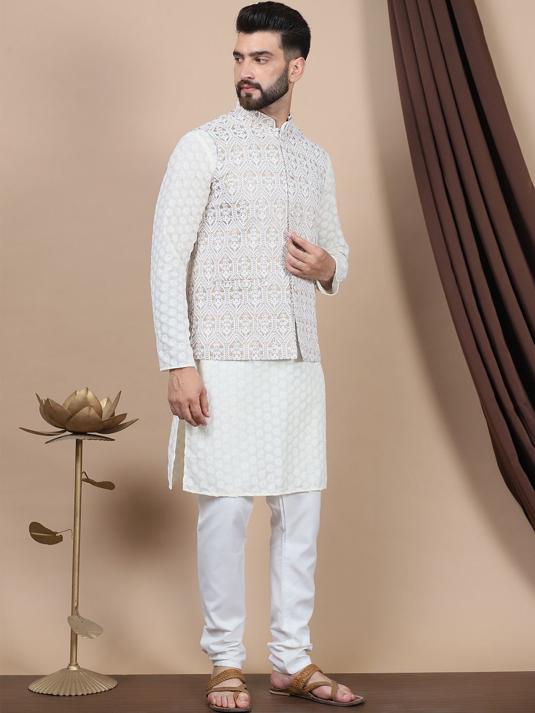 Anouk Cream Berwarna Bunga Sulam Benang Lurus Kerja Kapas Tulen Kurta & Churidar