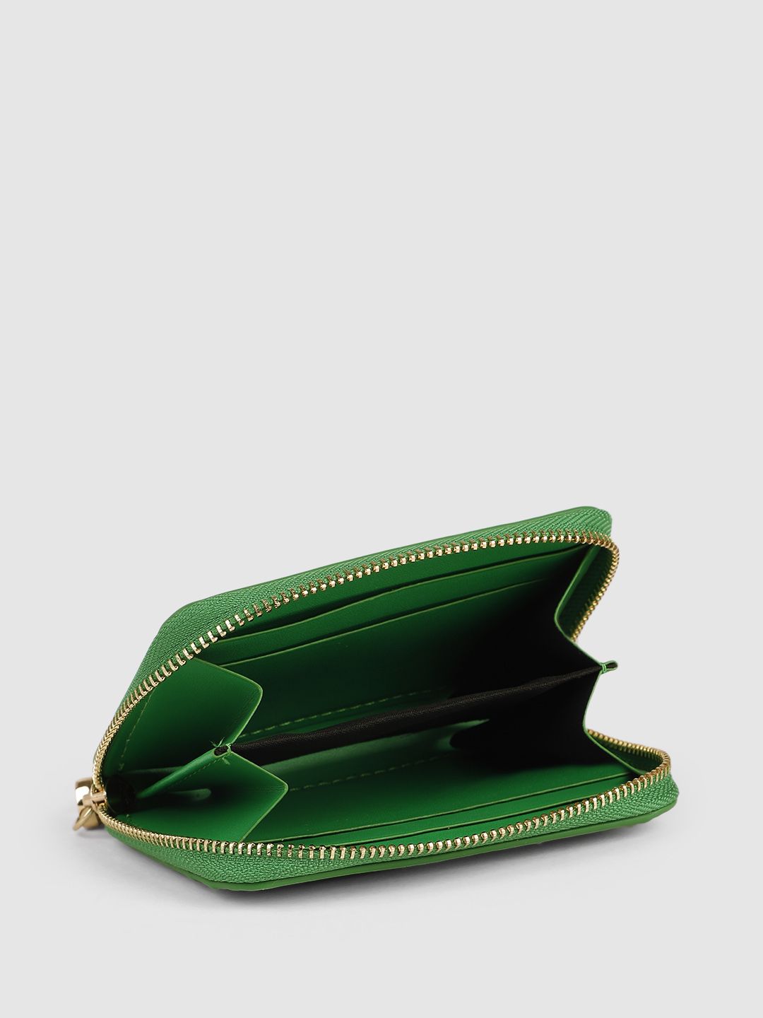 DressBerry Women Tasselled Zip Around Wallet