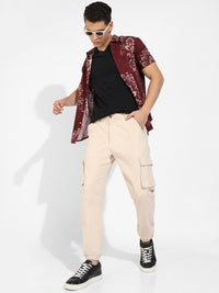 Campus Sutra Men Beige Relaxed Easy Wash Cotton Cargos Trousers