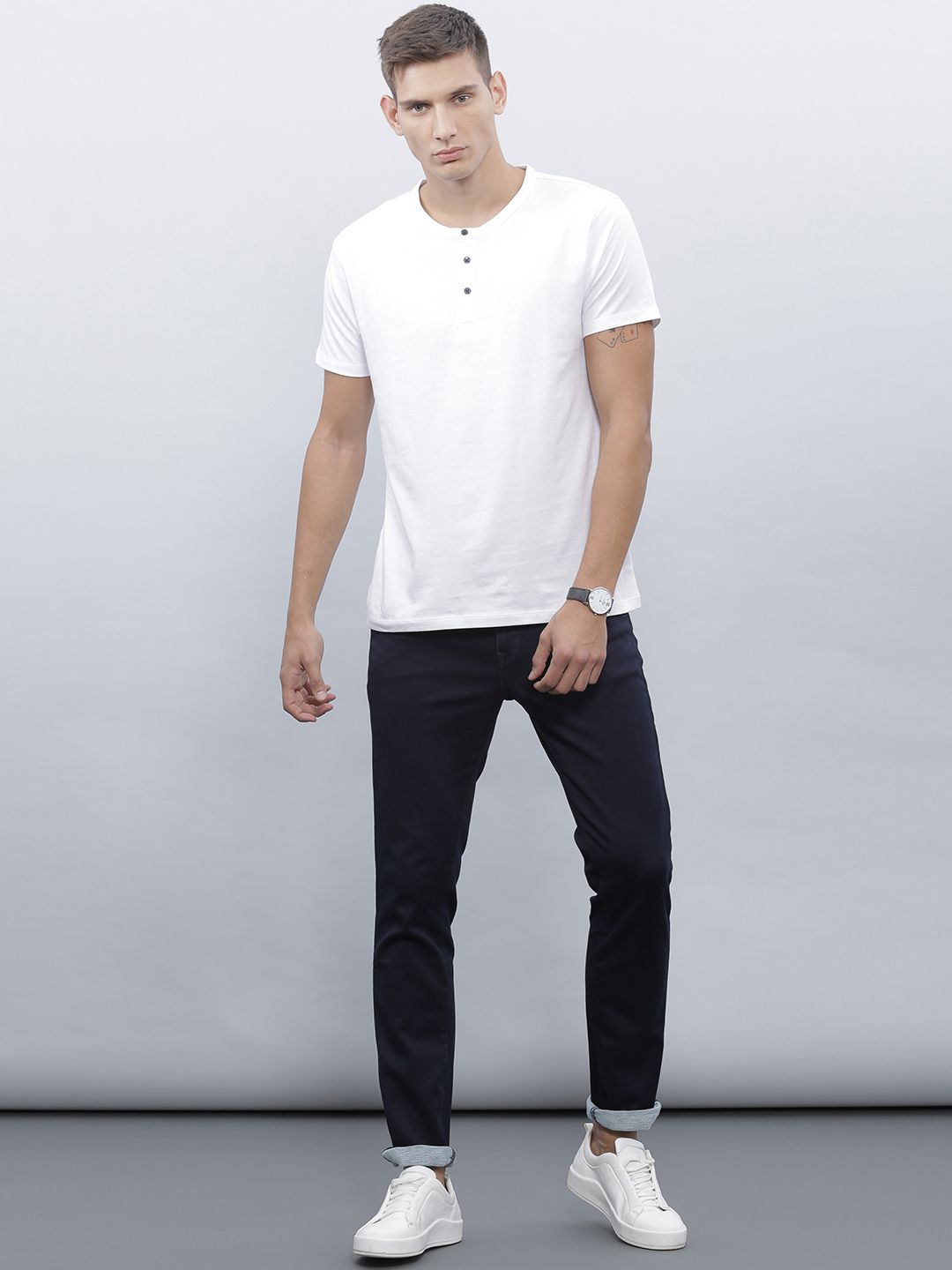ether Men White Solid Henley T-shirt