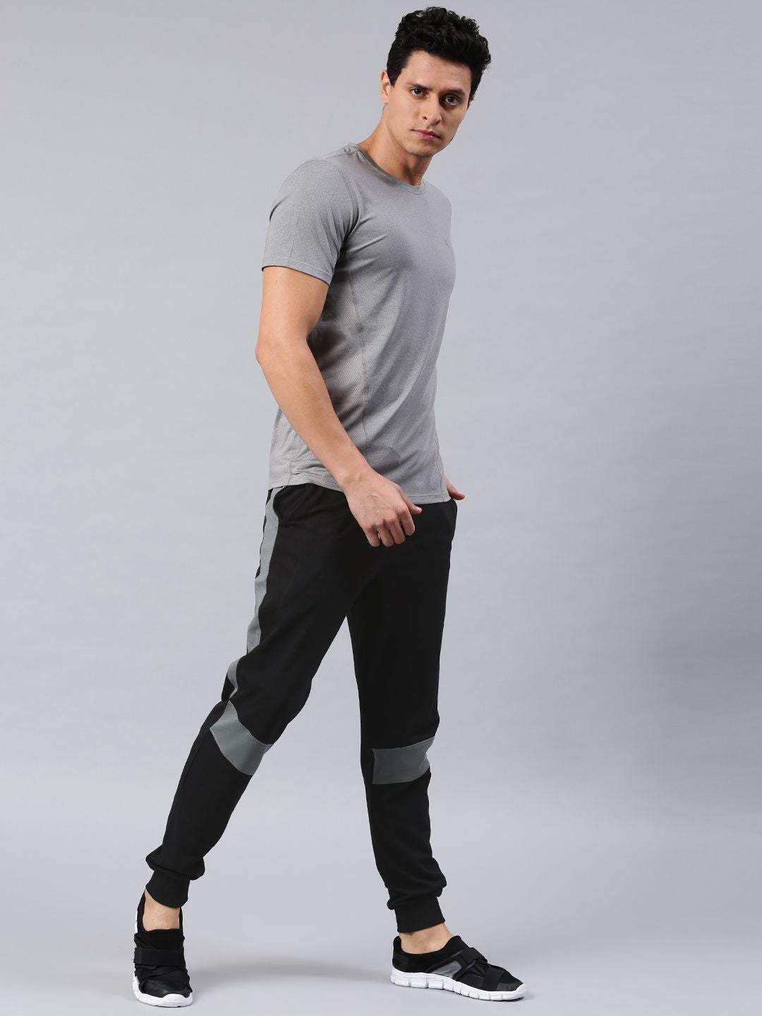 HRX Active by Hrithik Roshan Men Black Active Joggers