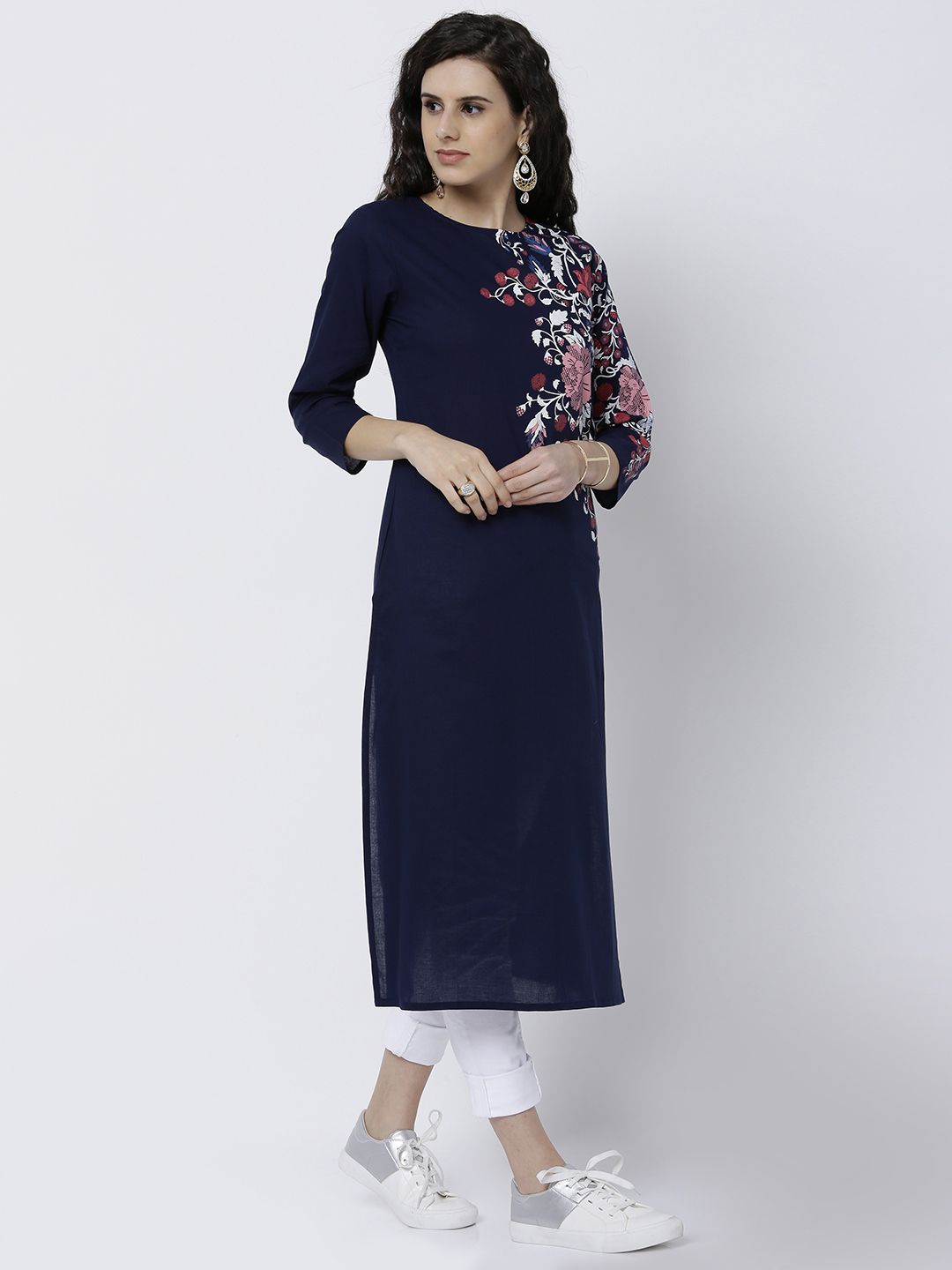 Vishudh Women Navy Printed Straight Kurta