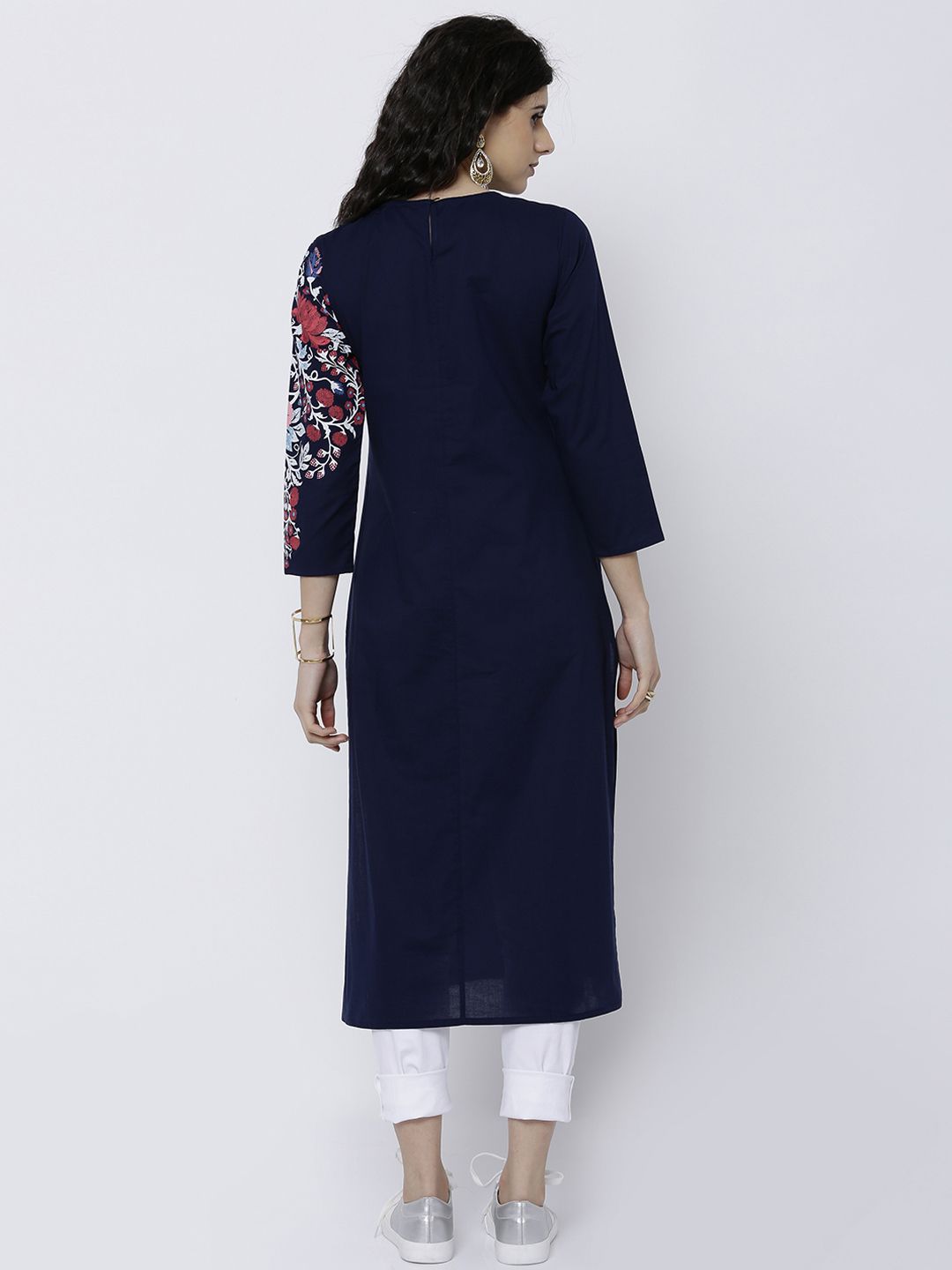 Vishudh Women Navy Printed Straight Kurta