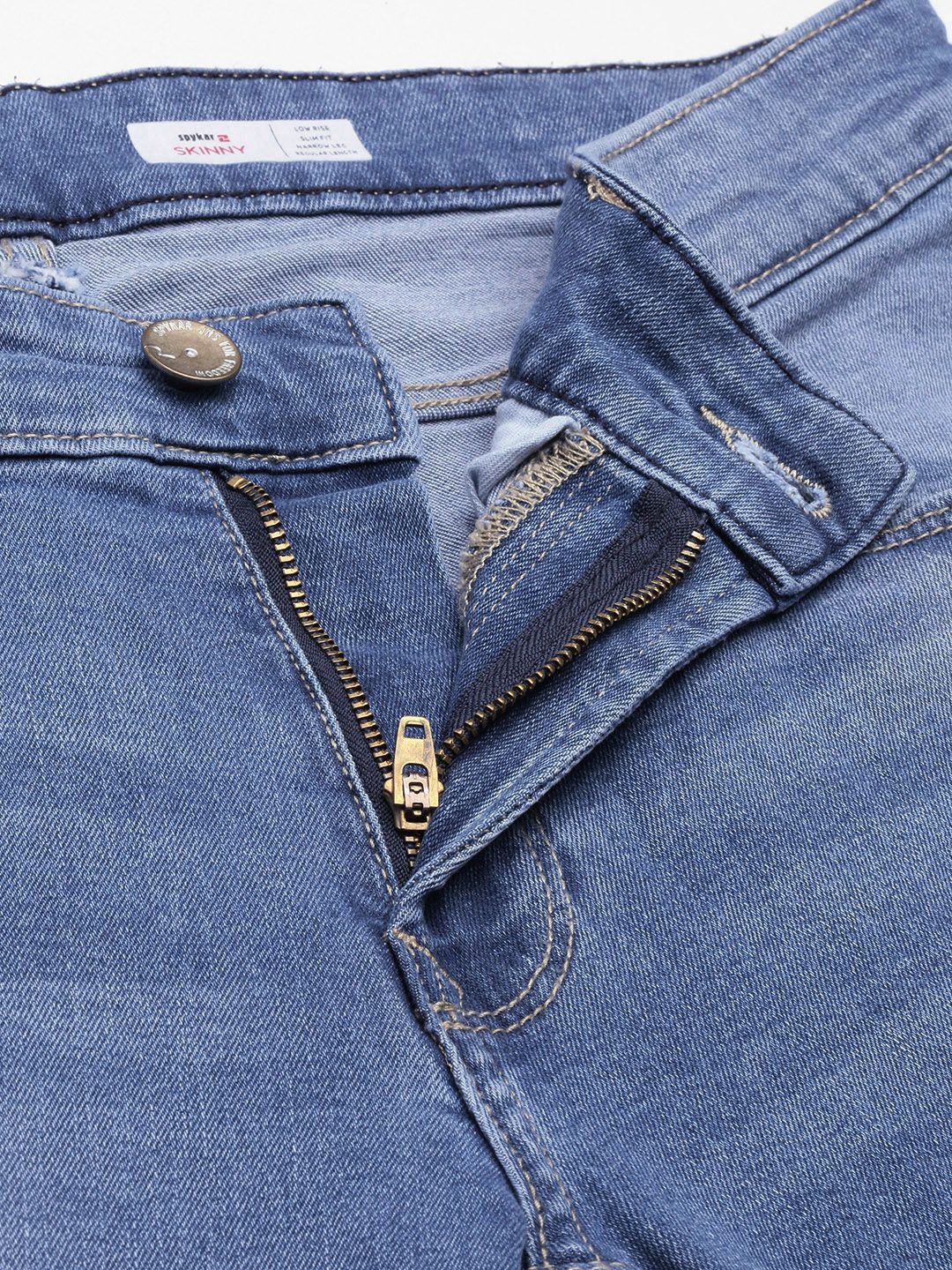 SPYKAR Men Slim Fit Low-Rise Heavy Fade Stretchable Jeans
