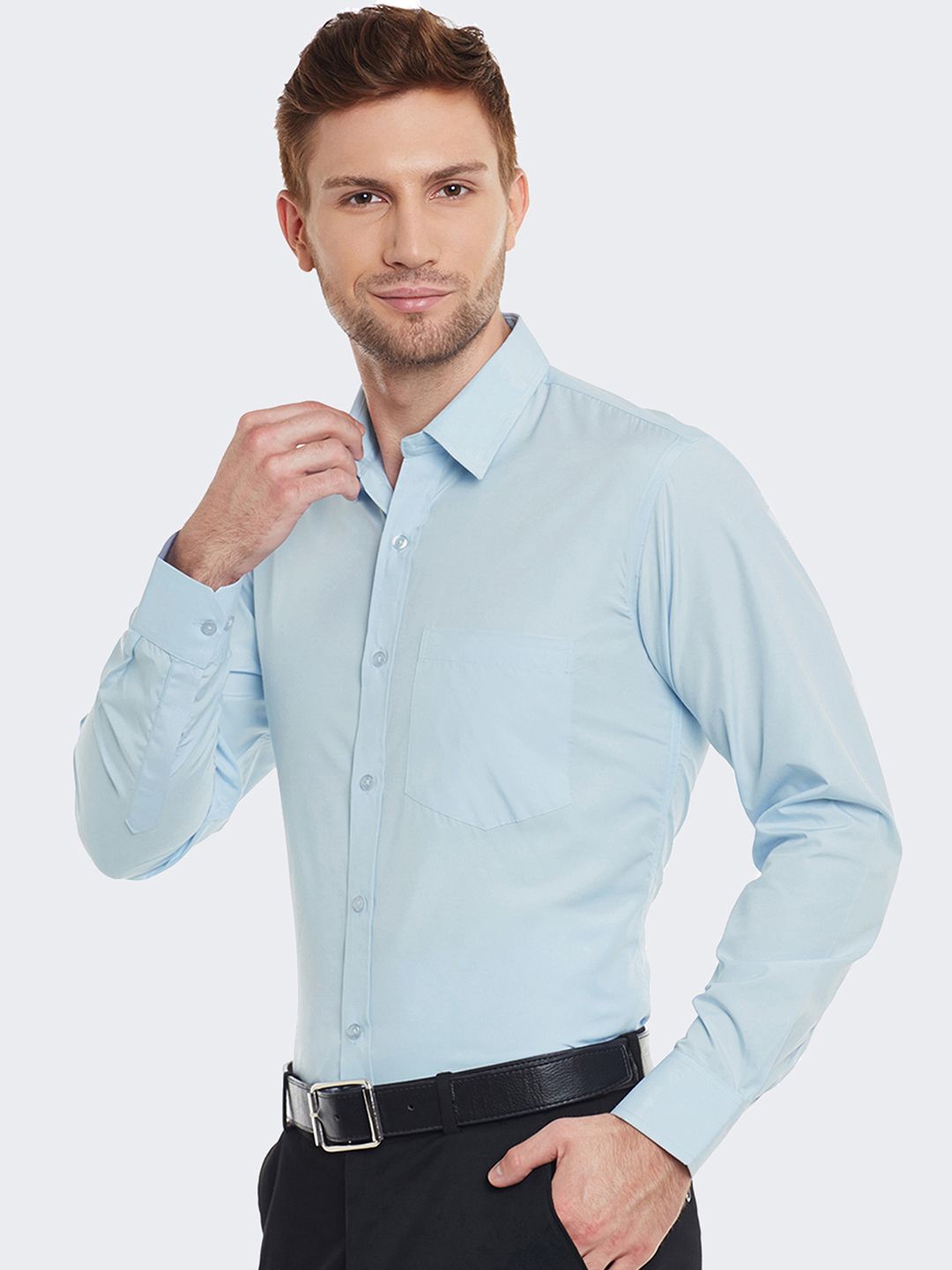 Hancock Men Slim Fit Solid Wrinkle Resistant Formal Shirt