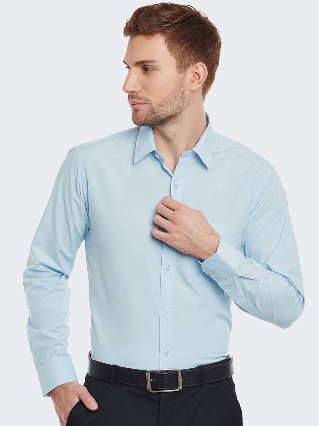 Hancock Men Slim Fit Solid Wrinkle Resistant Formal Shirt