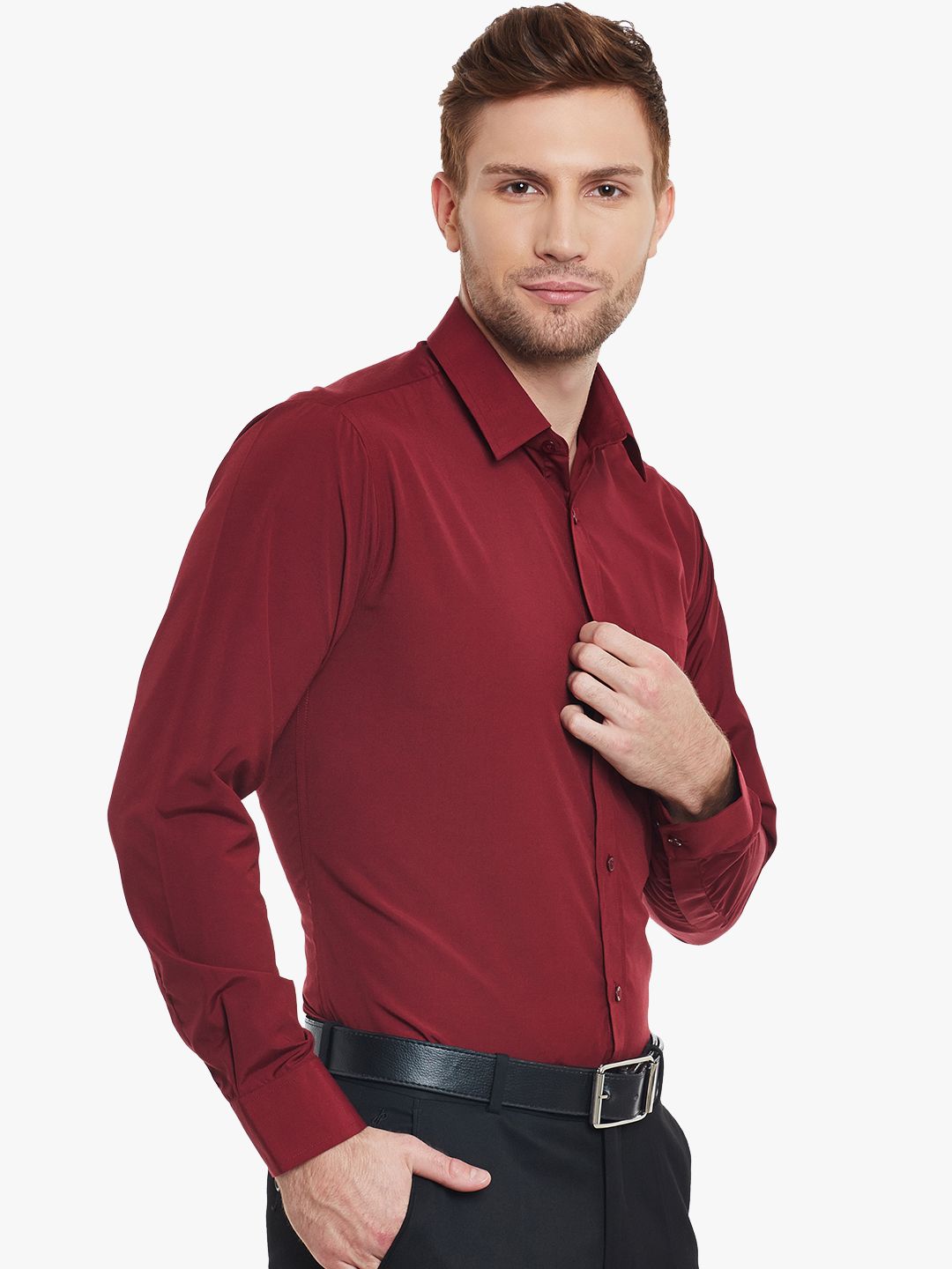Hancock Men Maroon Slim Fit Solid Wrinkle Resistant Formal Shirt