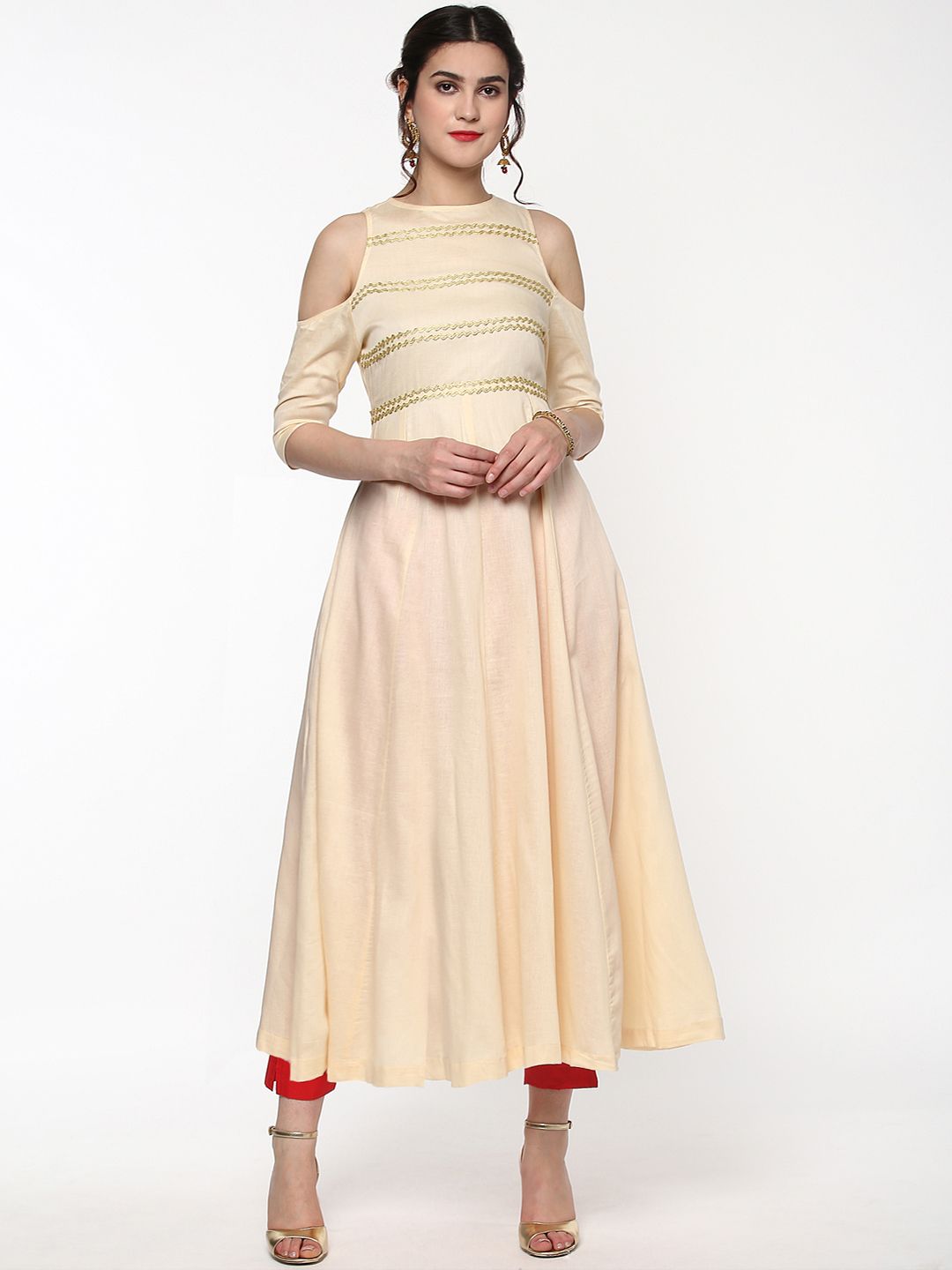 SASSAFRAS Women Cream-Coloured Cold-Shoulder Anarkali Kurta