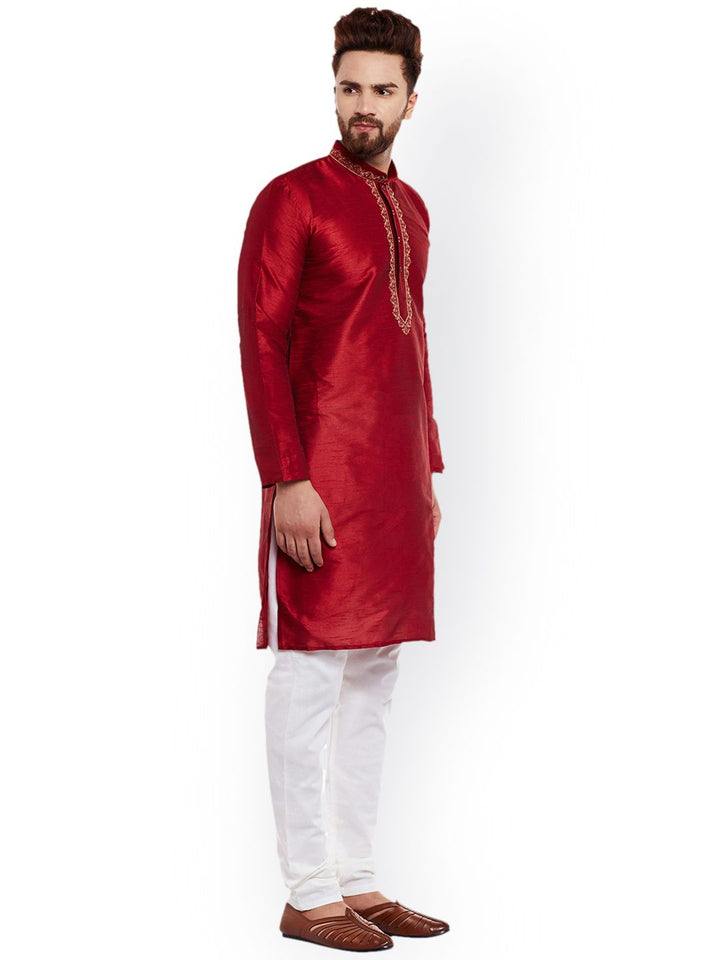 SOJANYA Men Maroon Solid Straight Kurta