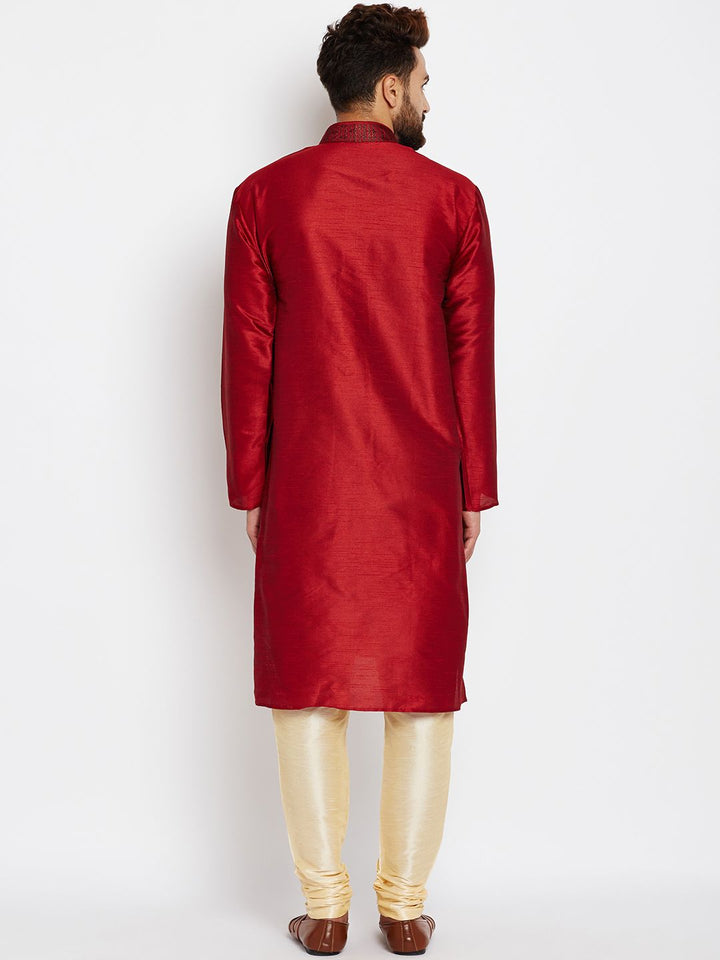 SOJANYA Men Maroon Solid Straight Kurta