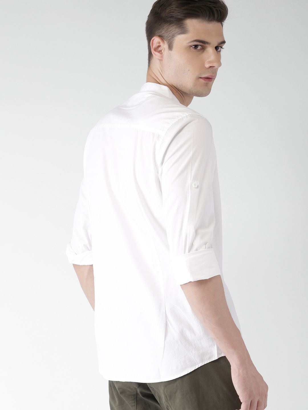 Highlander White Slim Fit Casual Shirt