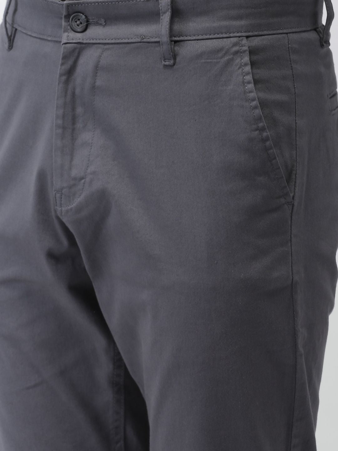 HIGHLANDER Men Grey Tapered Fit Chinos