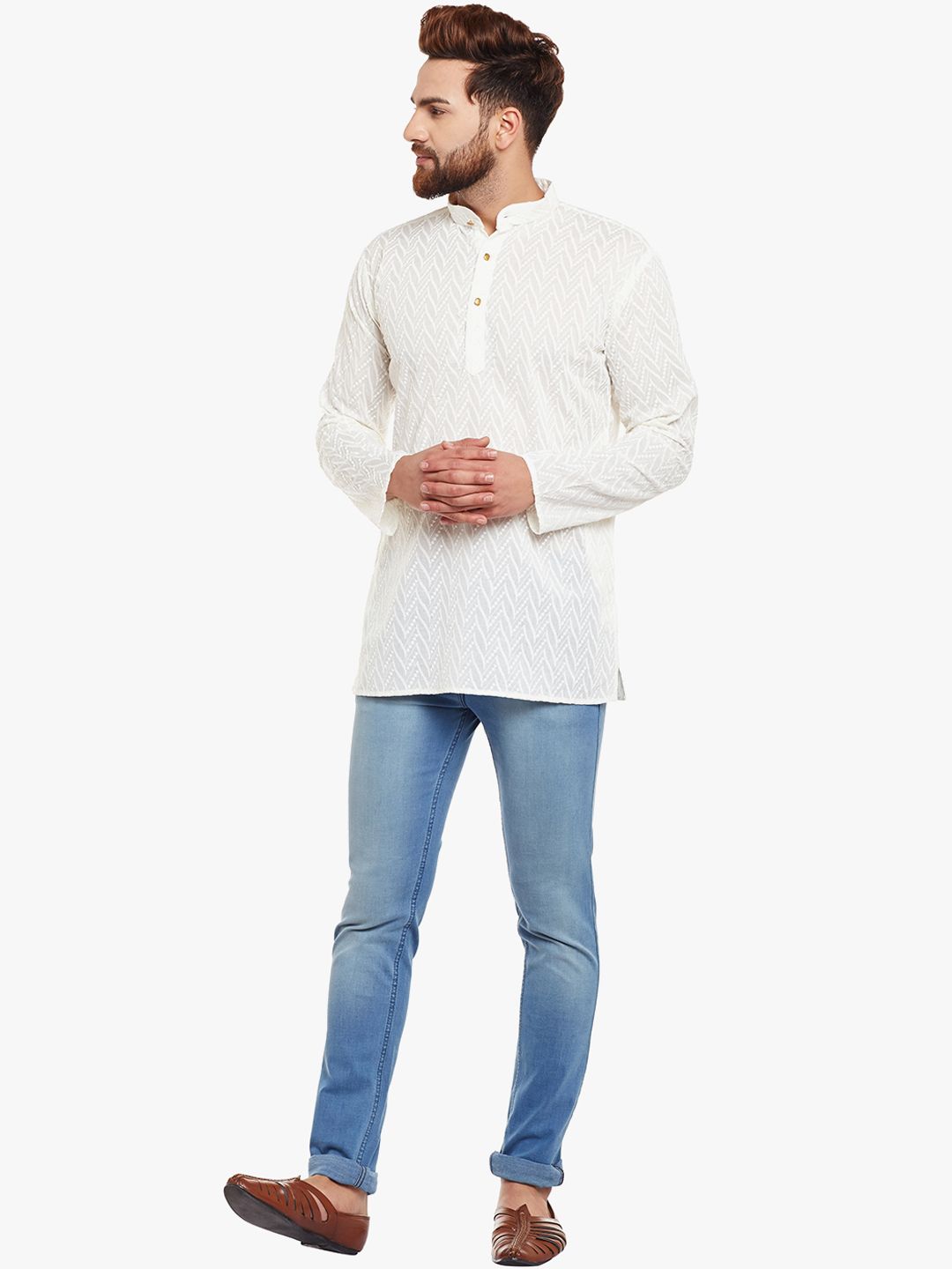 SOJANYA Men Off-White Embroidered Straight Kurta