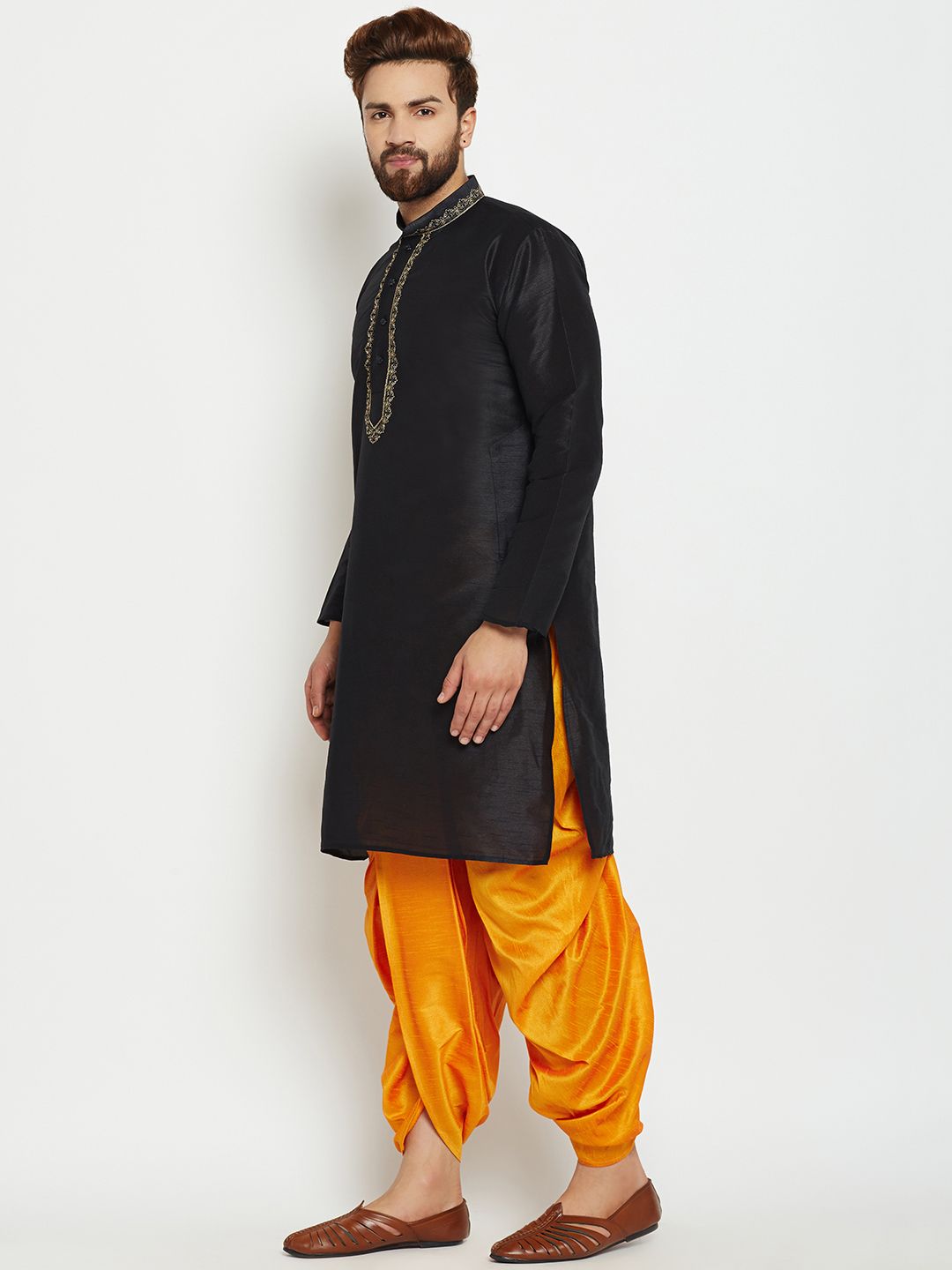 SOJANYA Lelaki Hitam Solid Kurta Lurus