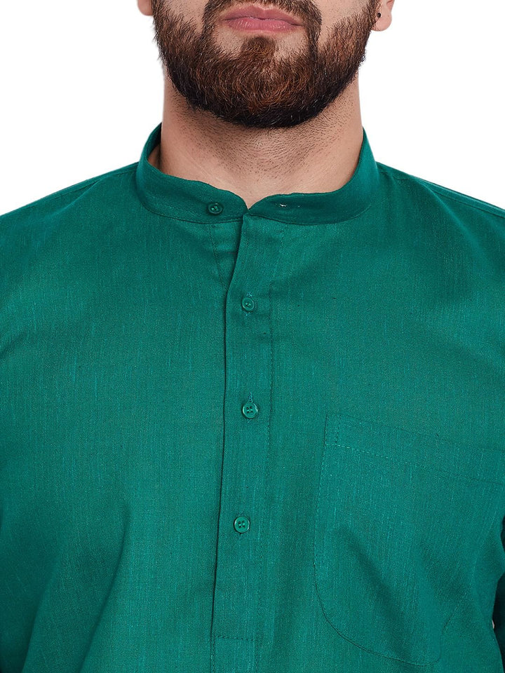 SOJANYA Men Green Solid Straight Kurta