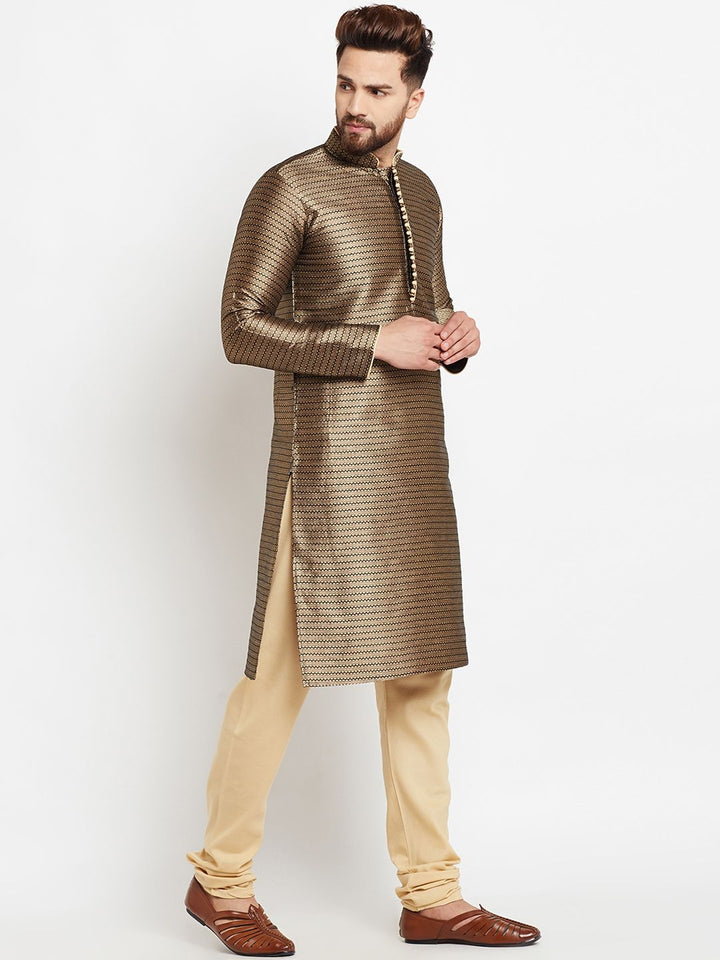 SOJANYA Men Gold-Toned & Black Woven Design Straight Kurta