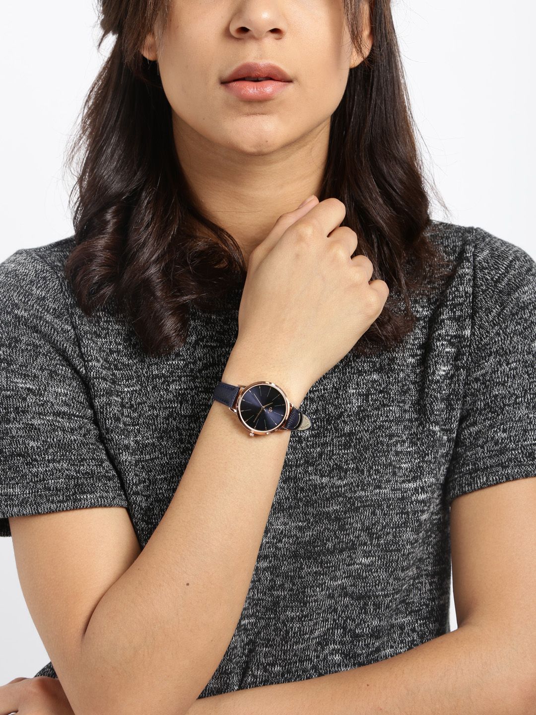 DressBerry Women Navy Blue Analogue Watch MFB-PN-SNT-C24
