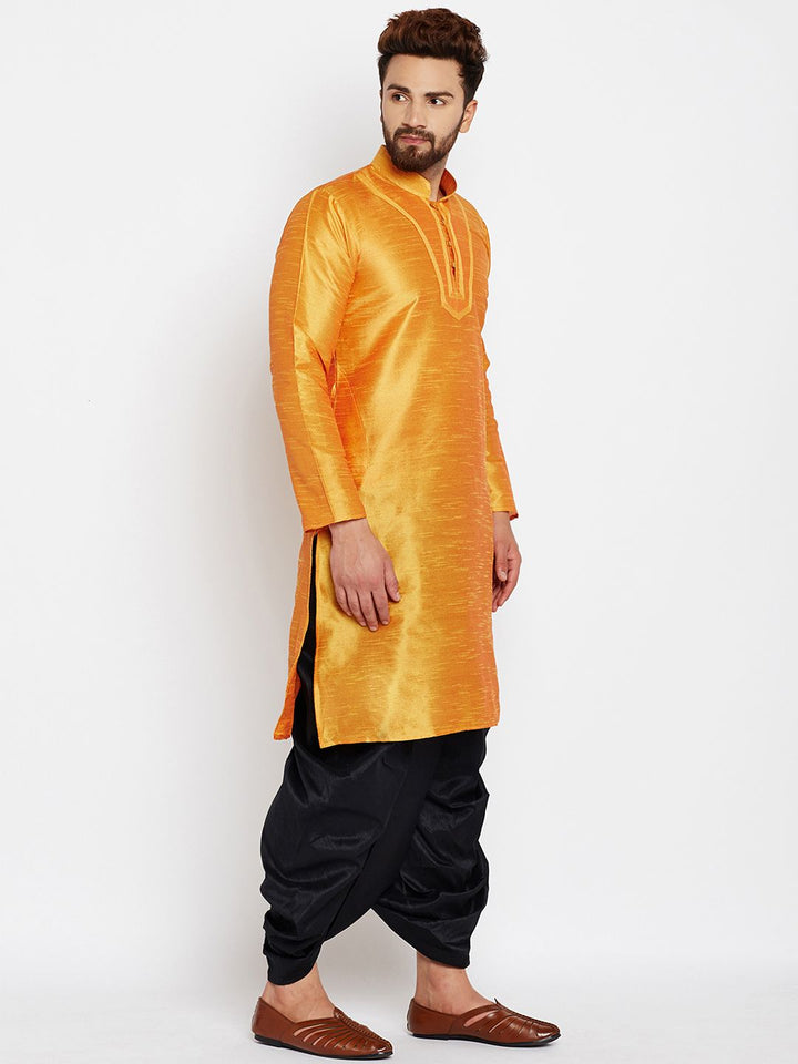 SOJANYA Men Mustard Solid Straight Kurta