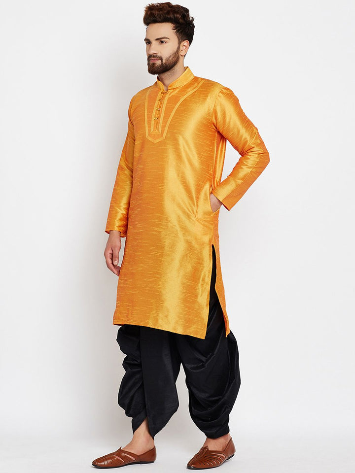 SOJANYA Men Mustard Solid Straight Kurta