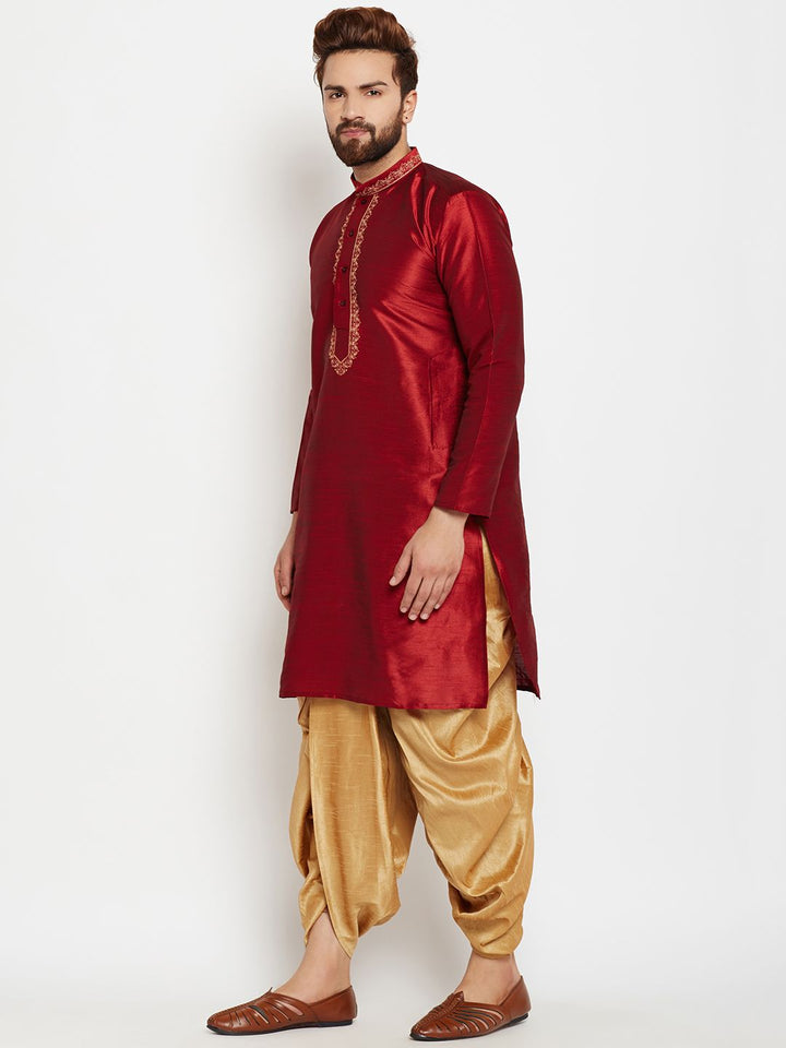 SOJANYA Men Maroon Solid Straight Kurta