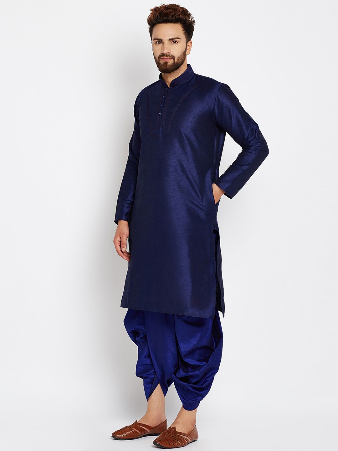 SOJANYA Men Navy Blue Solid Straight Kurta