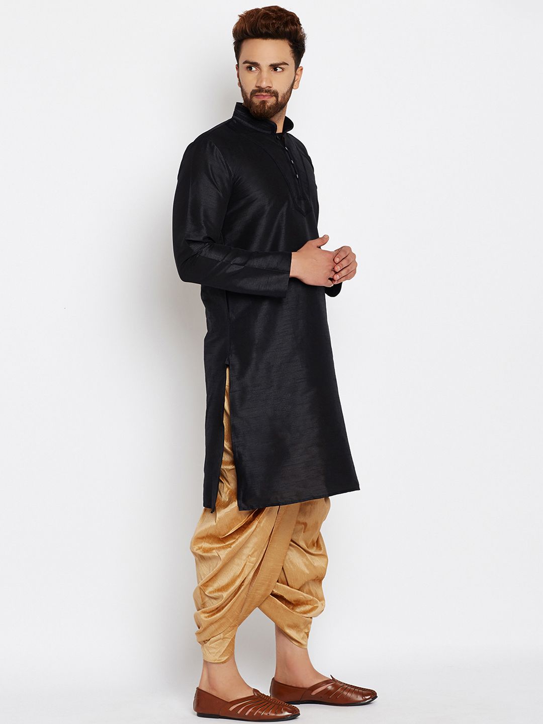 SOJANYA Men Black Solid Straight Kurta