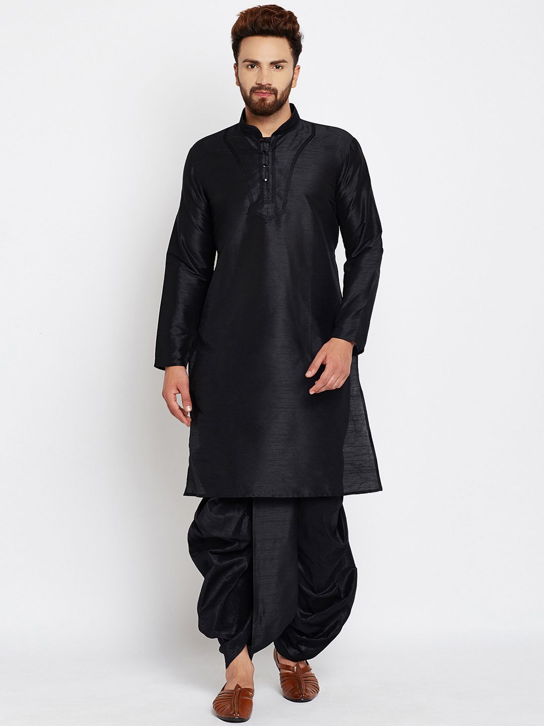 SOJANYA Men Black Solid Straight Kurta