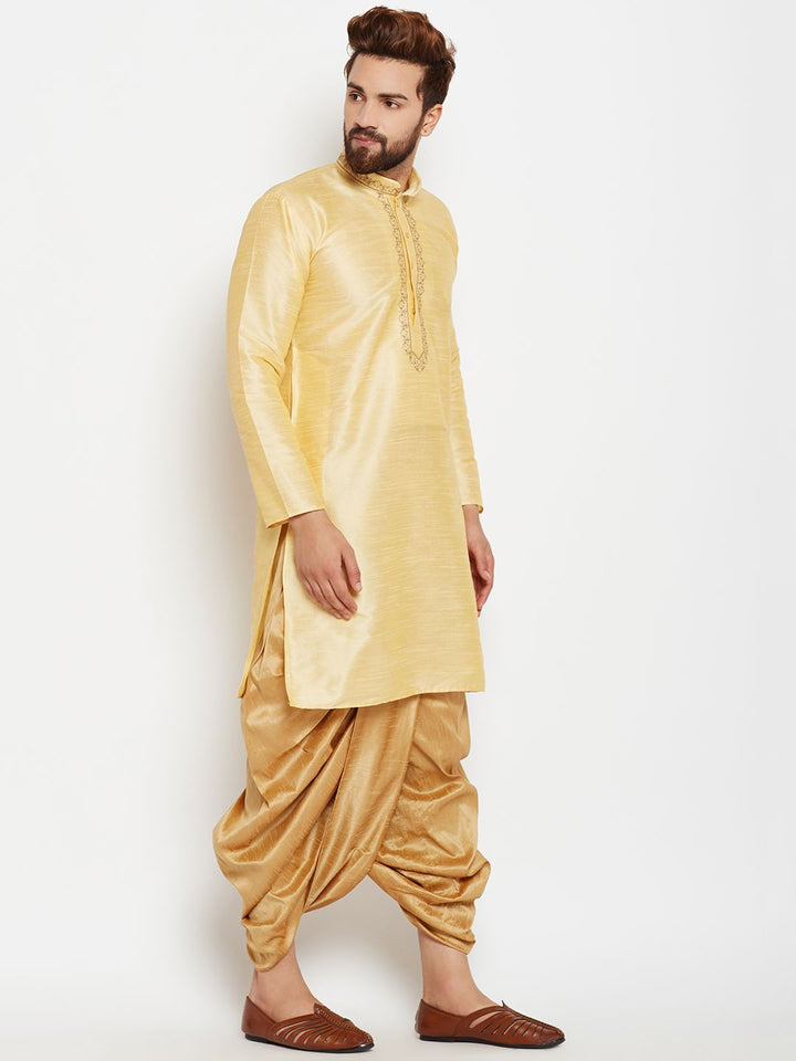 SOJANYA Men Gold-Toned Woven Design A-Line Kurta
