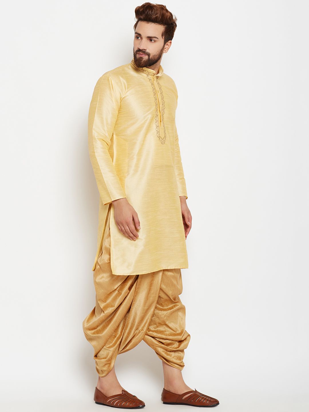 SOJANYA Men Gold-Toned Woven Design A-Line Kurta
